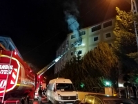 Ümraniye’de yanan kurs binasında öğrencilerin olmaması faciayı önledi